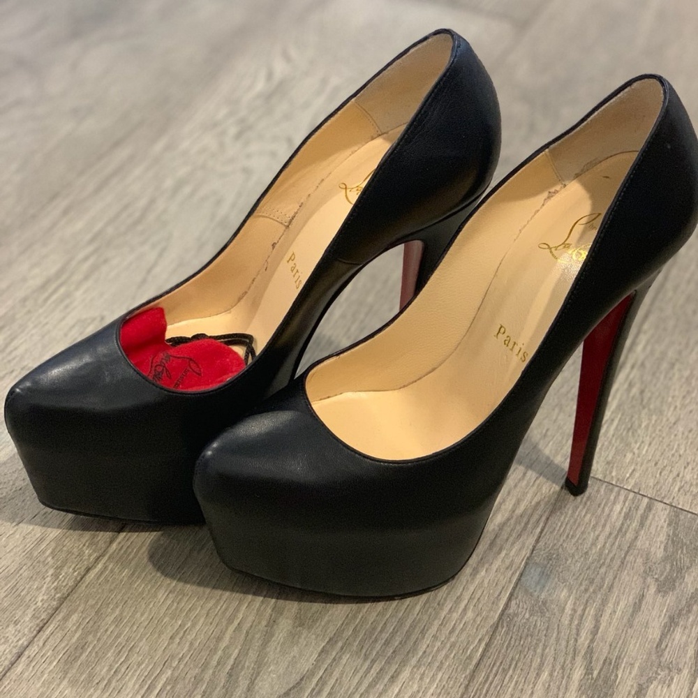 Authentic Christian Louboutin 38